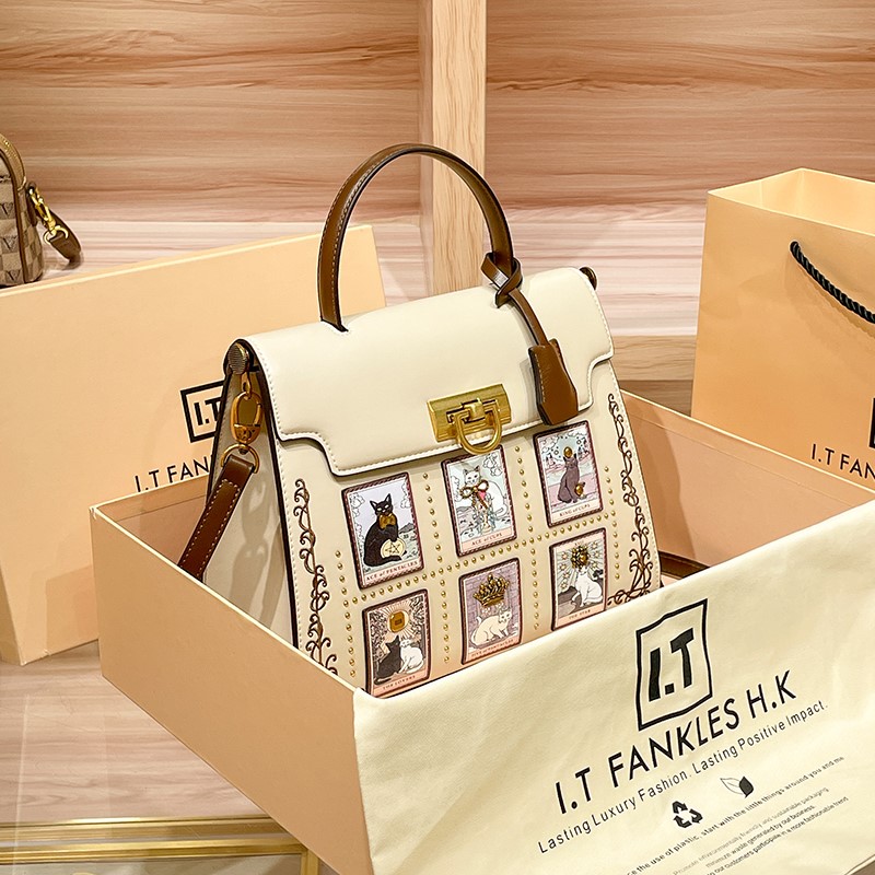Women's handbag brand handbag  - Interior Design Intern ulasan dan harga